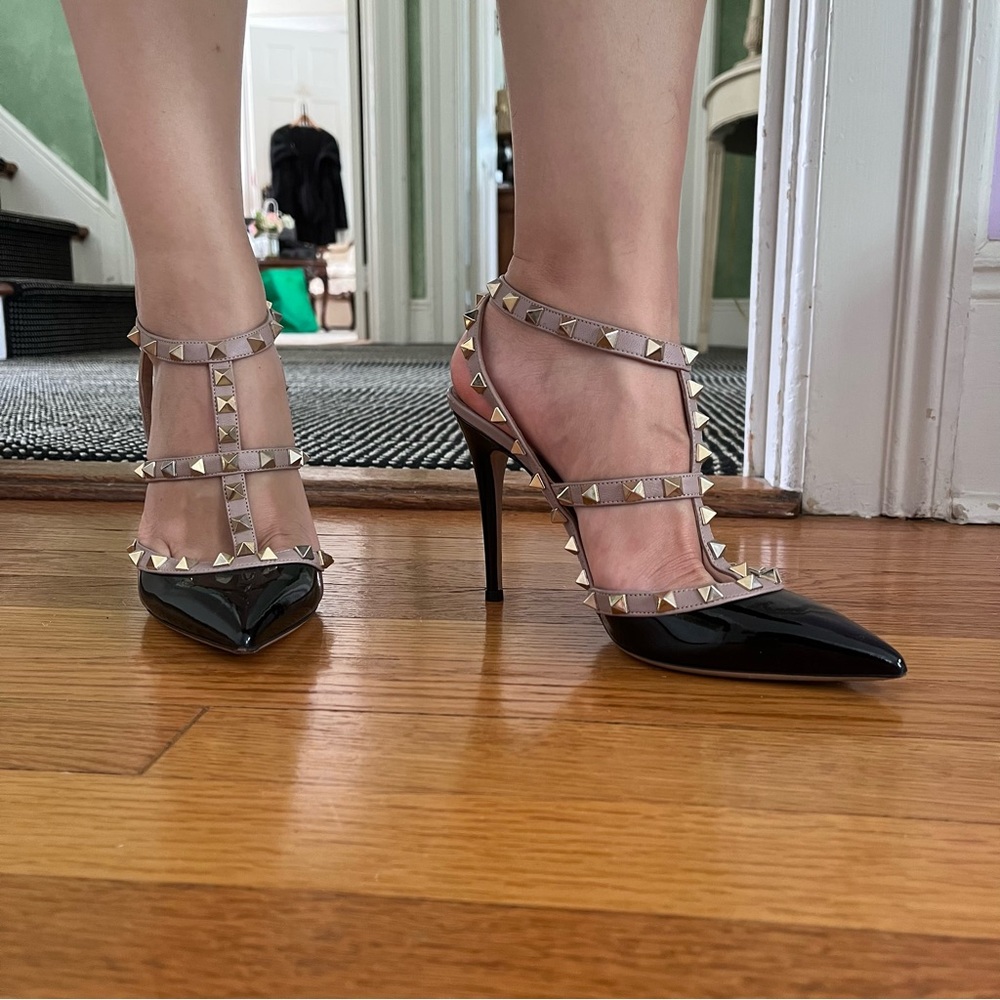 Valentino Garavani rock stud heels - Picture 3 of 7
